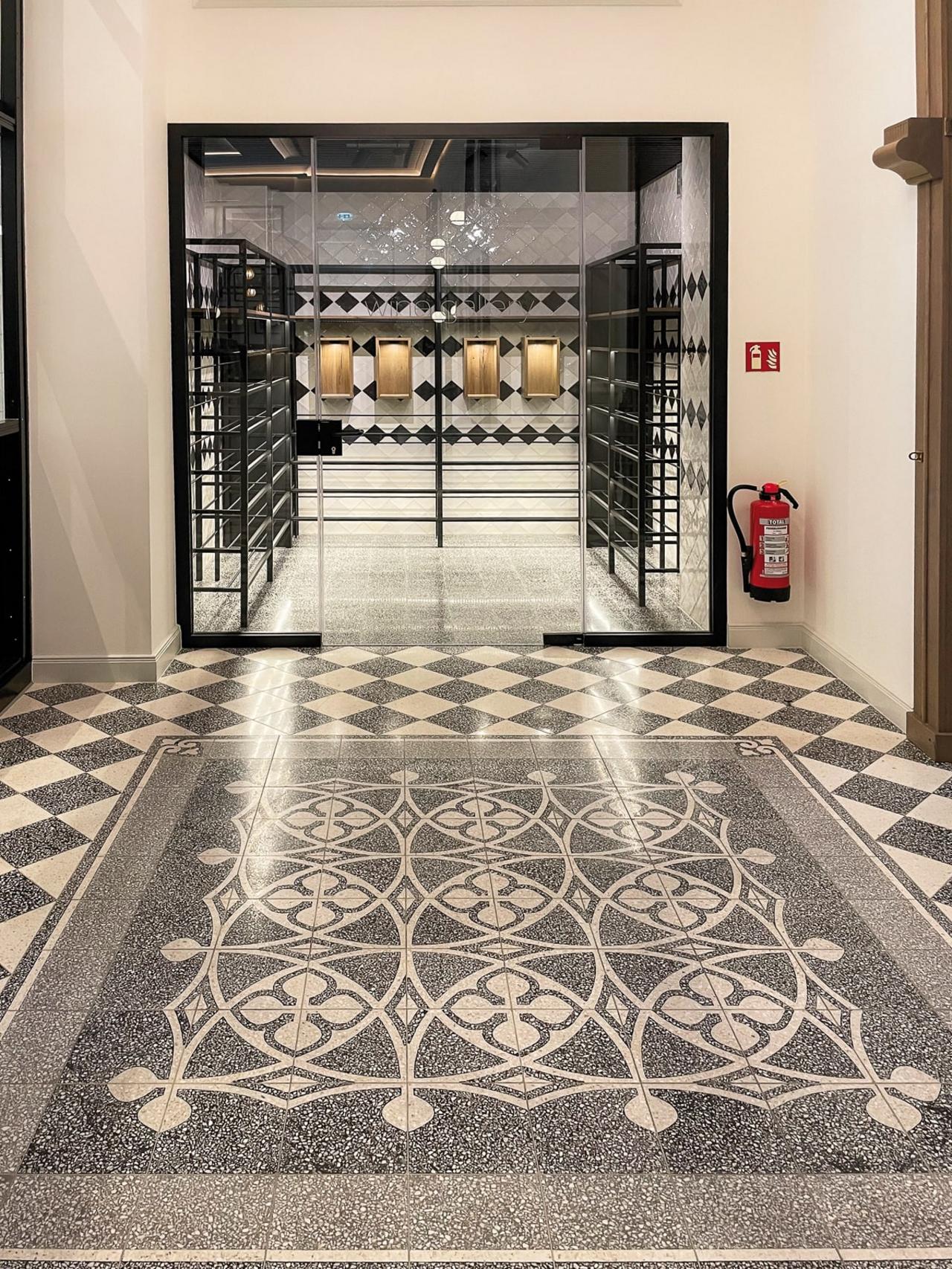 Terrazzoplatten im Humboldt Forum Berlin Terrazzoplatten im Humboldt Forum Berlin