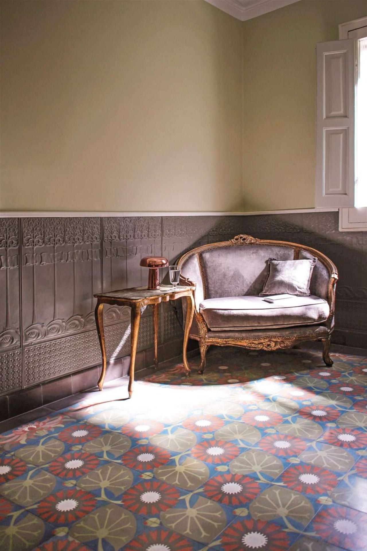 VIA-seerosenplatte im spanischen Salon VIA-seerosenplatte im spanischen Salon