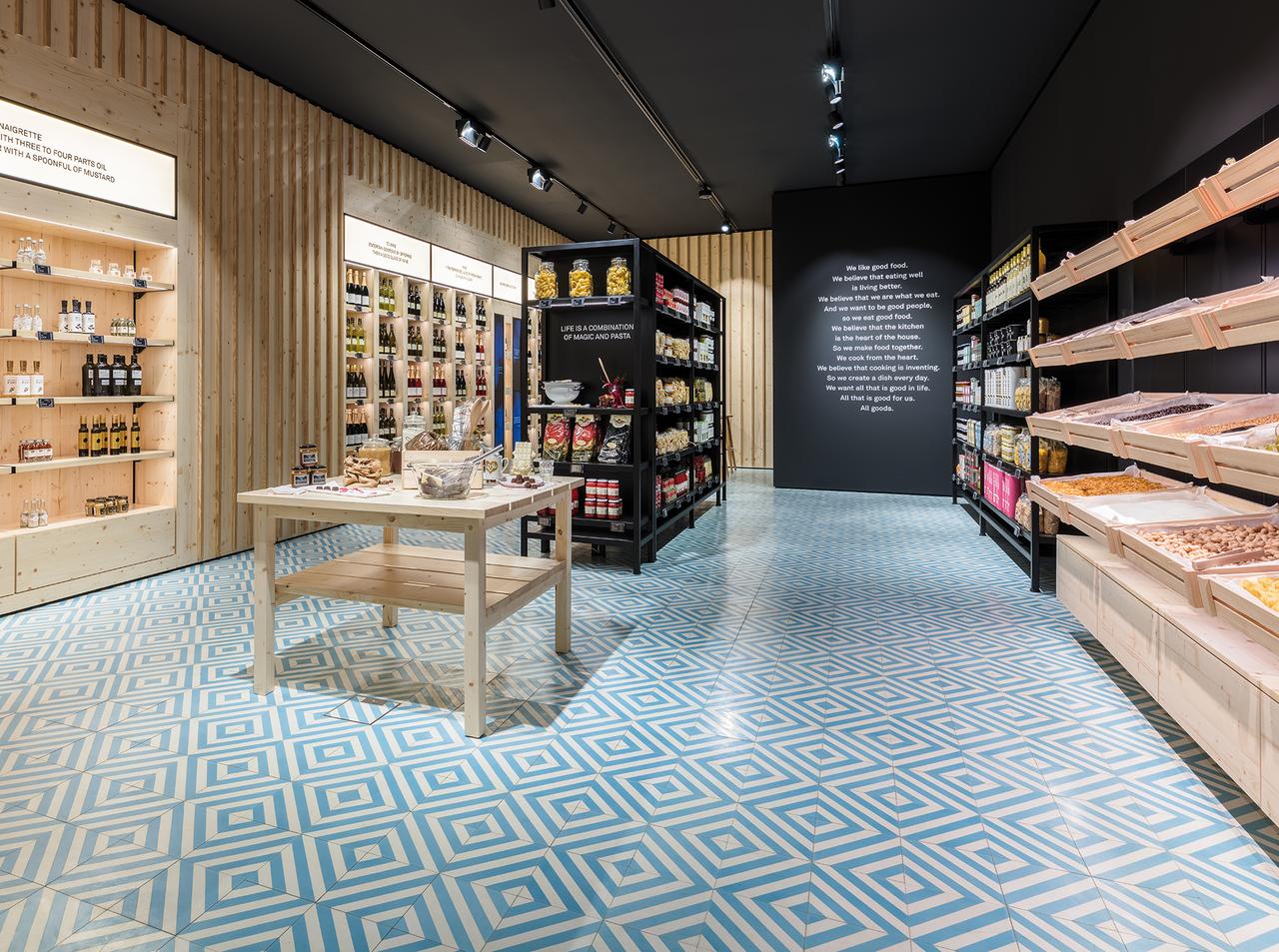 Vitra, Weil am Rhein, Shop, The Village, Via, Zementmosaikplatte 51170, Fliesen, Bodenbelag