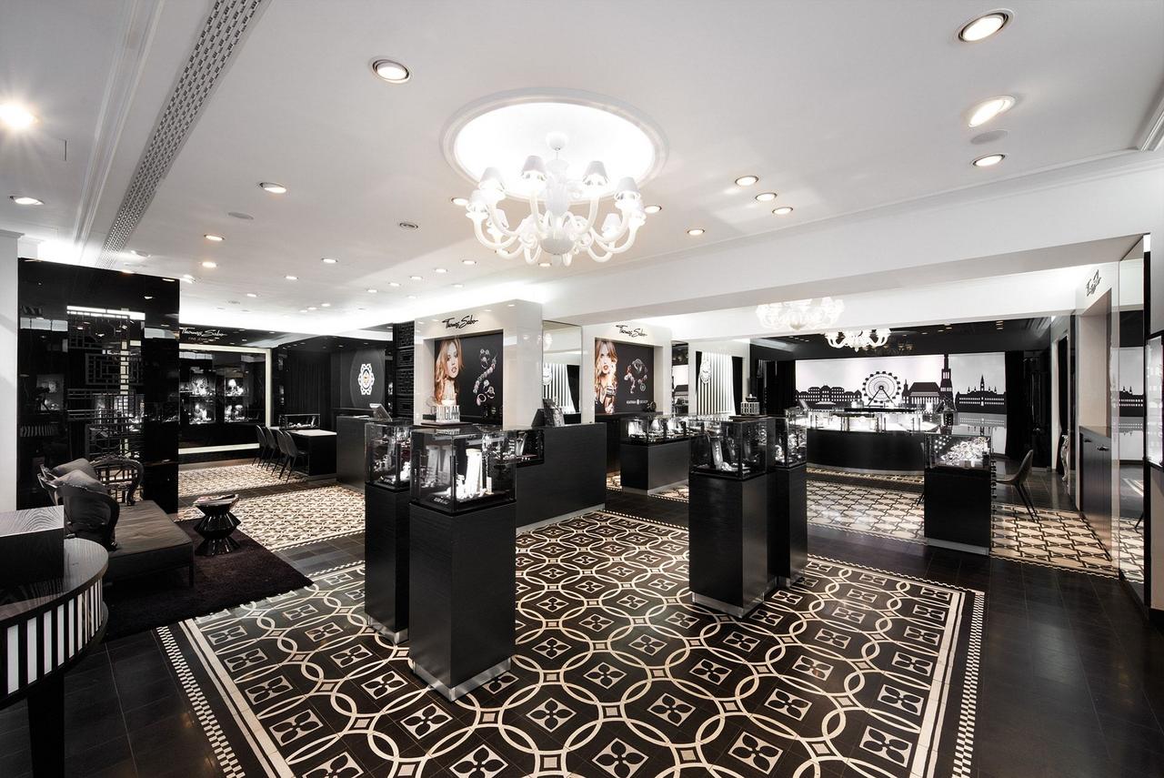 [Translate to Englisch:] Terrazzofliesen N° 711160 © Thomas Sabo • VIA Platten • Bild N° 0304 