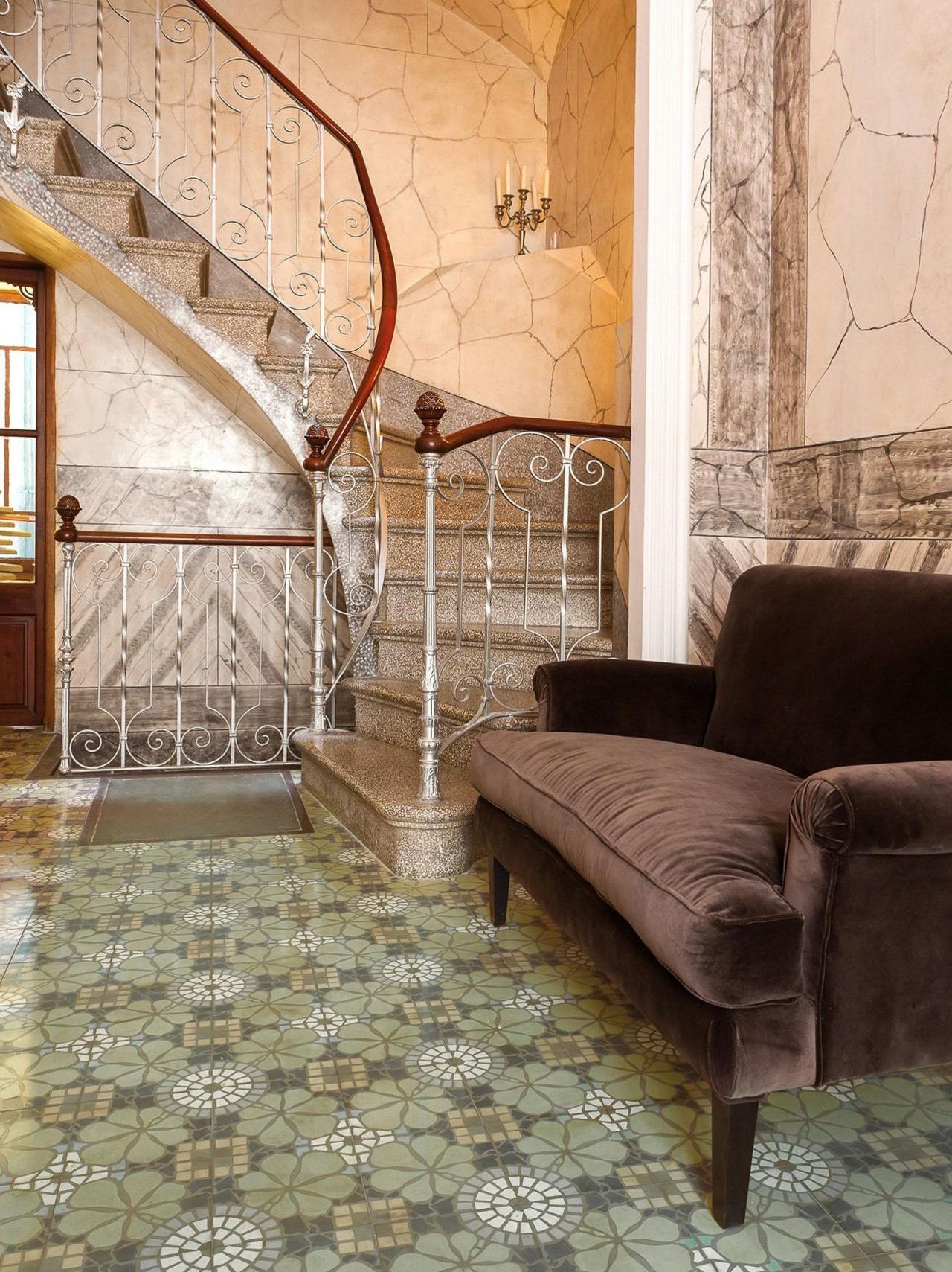 VIA cement mosaic tile N° 12254 in the hallway VIA cement mosaic tile N° 12254 in the hallway