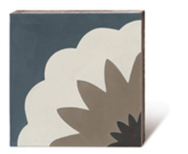 Zementmosaikplatte von VIA mit Blumenmuster in den Farben Jeansblau Creme Graubraun