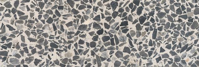 Terrazzoplatten mit vielen Steinfragmenten dunkle Töne